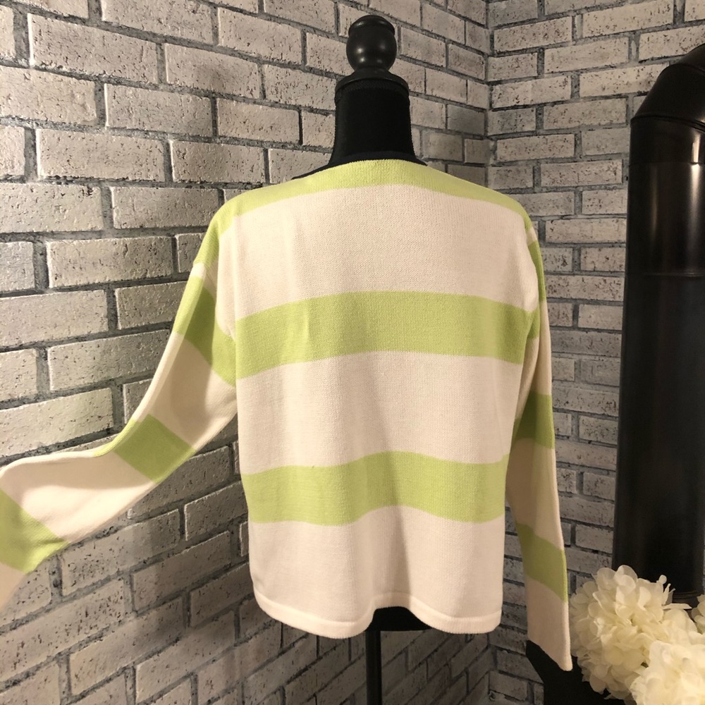 Liz Claiborne. 🌺. Zipper Cardigan - Picture 5 of 7